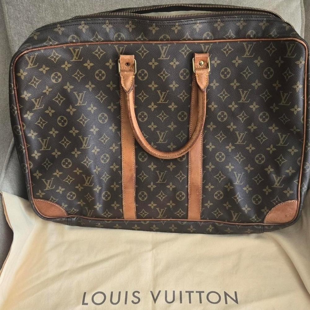 Louis Vuitton Monogram Suotcase/Travel Bag